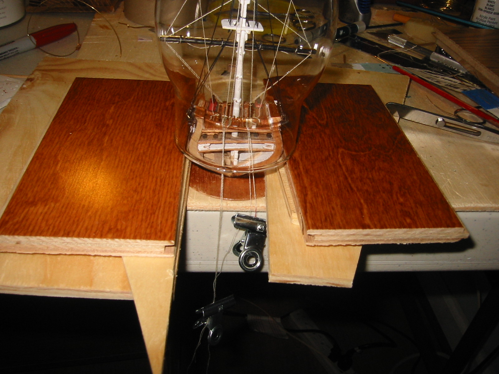 FrigateUnderGlass/Mounting3.JPG