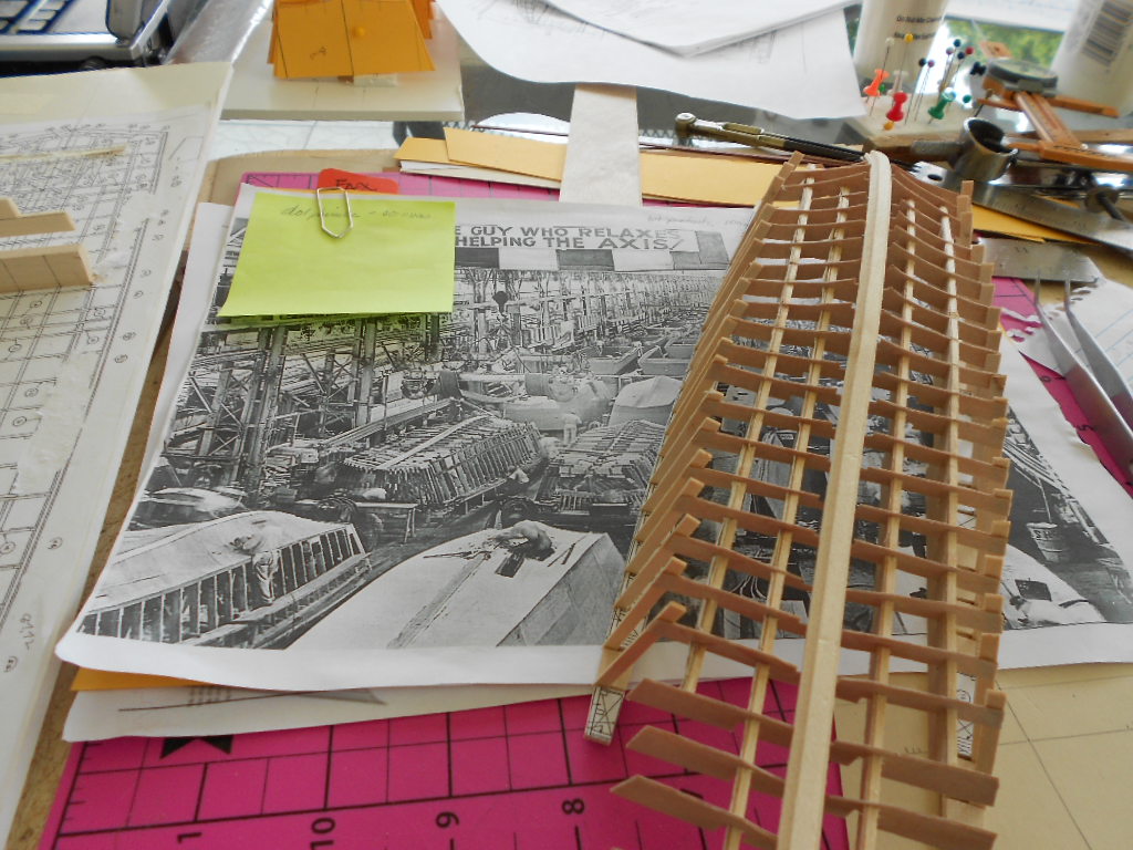 HigginsBoat/15.HullOffFrame.JPG