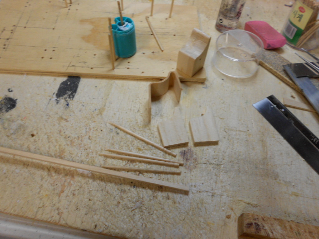 Votive/Throne_Parts.JPG