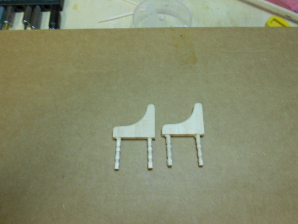 Votive/Throne_Step_1.JPG